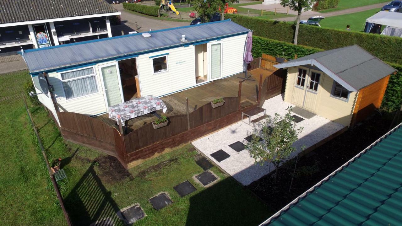 Caravanverhuur Zeeland Wemeldinge Bagian luar foto